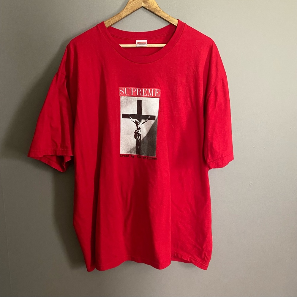 Supreme Loved by the children Tee